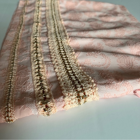 Potters Pink Lace Crochet Mini Skirt - Y2K Inspired, M - Picture 15 of 16